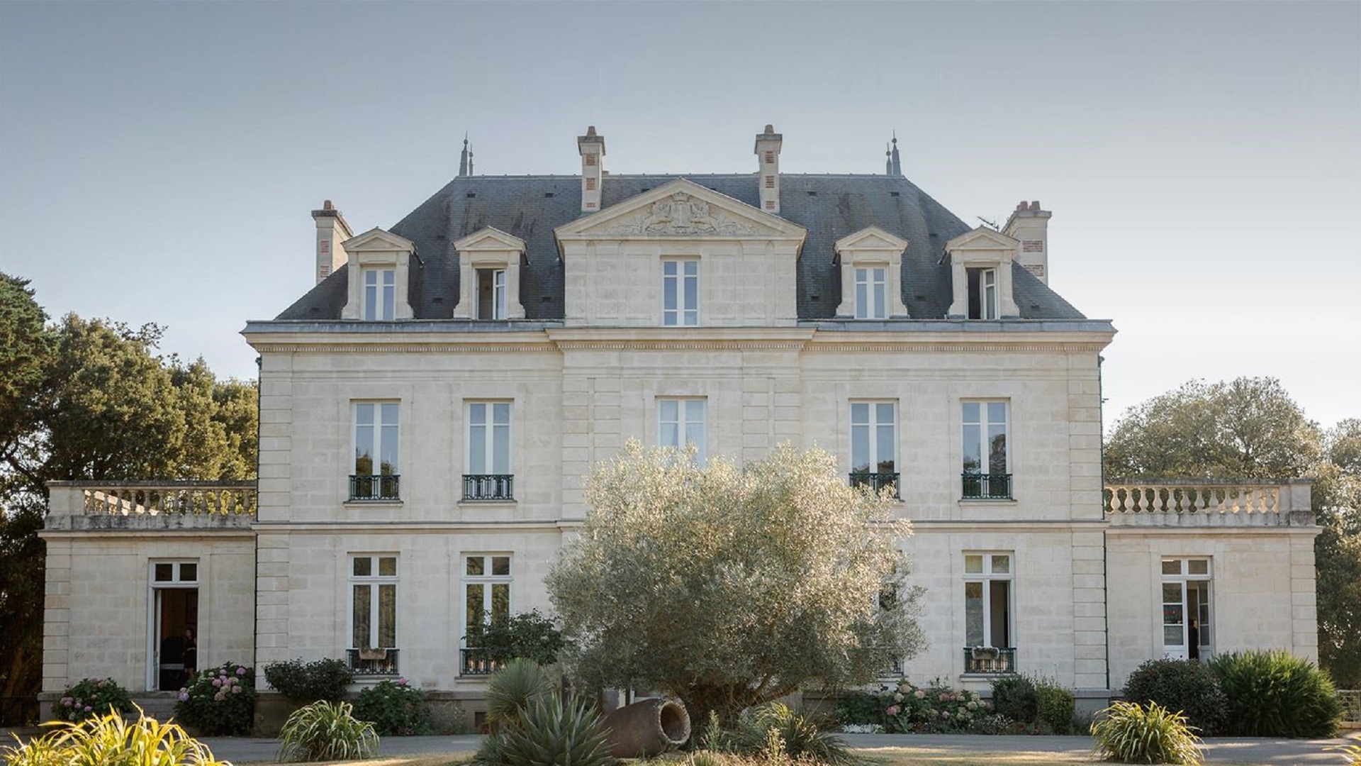 Chateau de la gressiere nantes loire