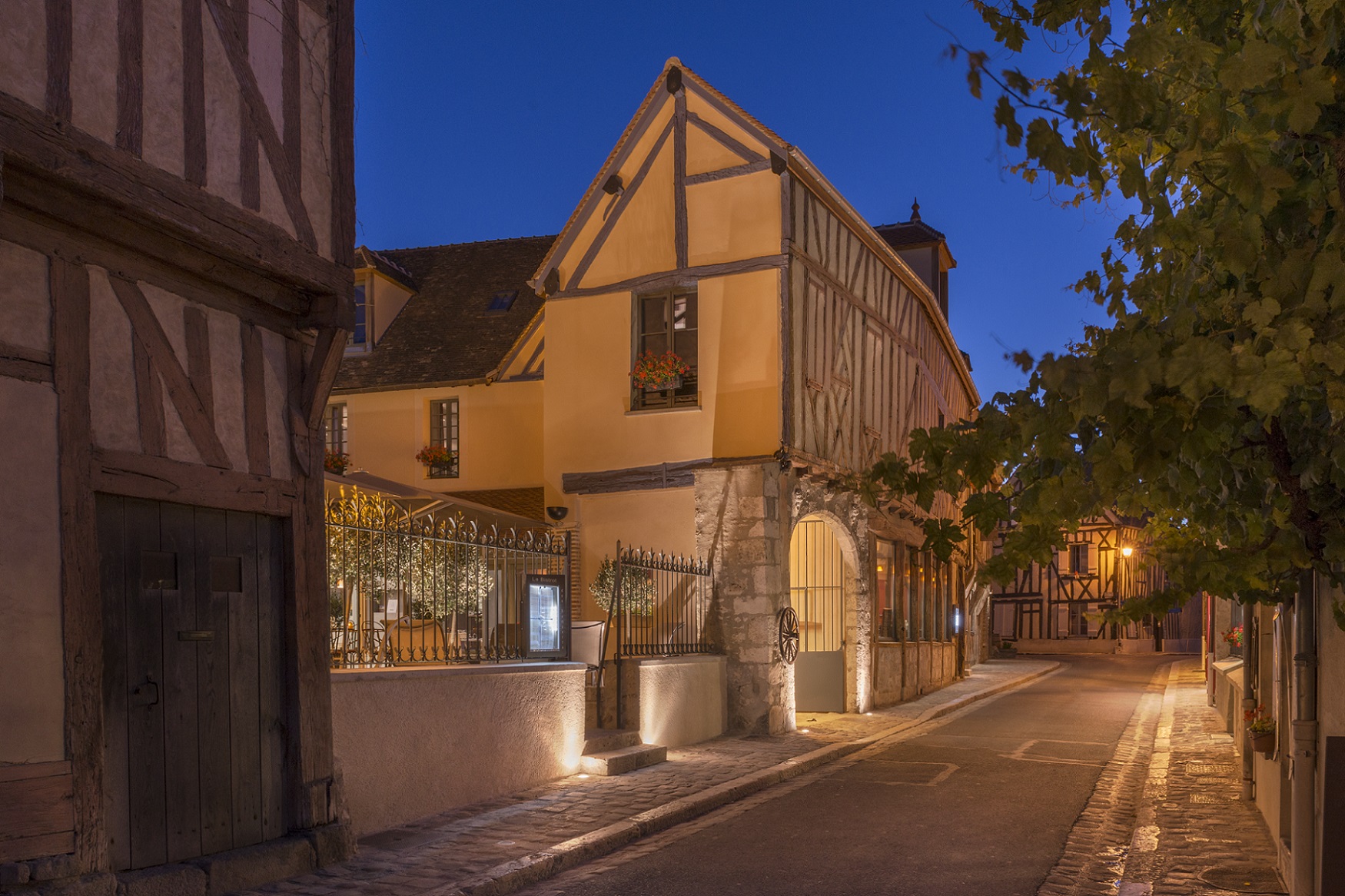 hôtel Aux Vieux Remparts