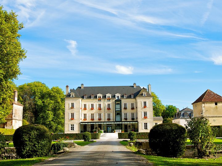 Château de Saulon Bourgogne Façade et Entrée