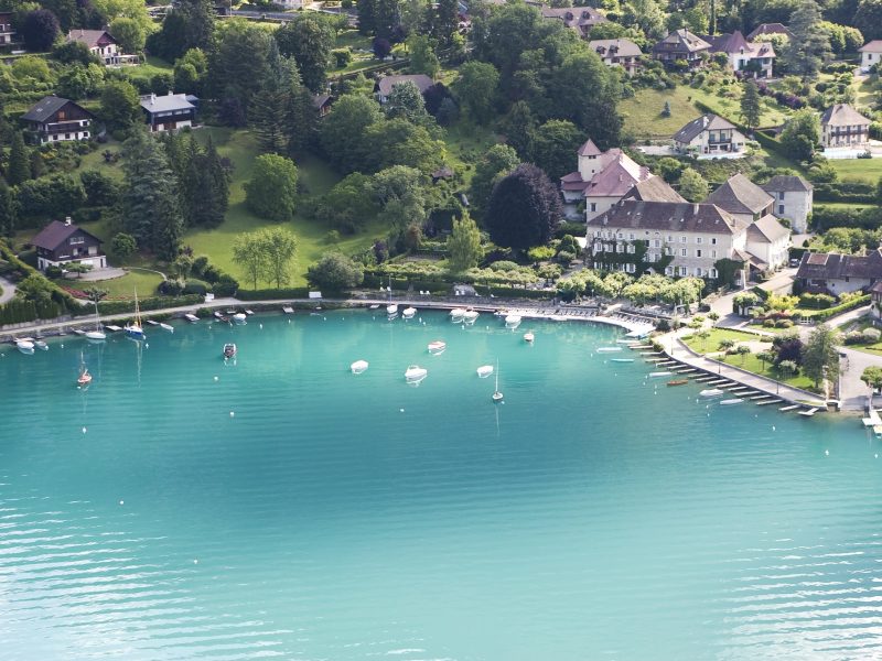 abbaye-de-talloires-annecy-seminaires-incentives-parapente-sports-eaux-vives