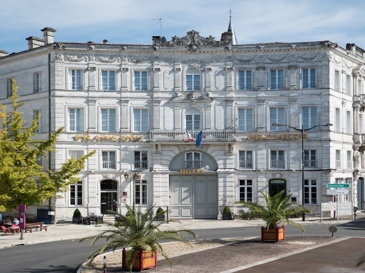 hotel-francois-premier-cognac-reunions-facade-101-seminaires